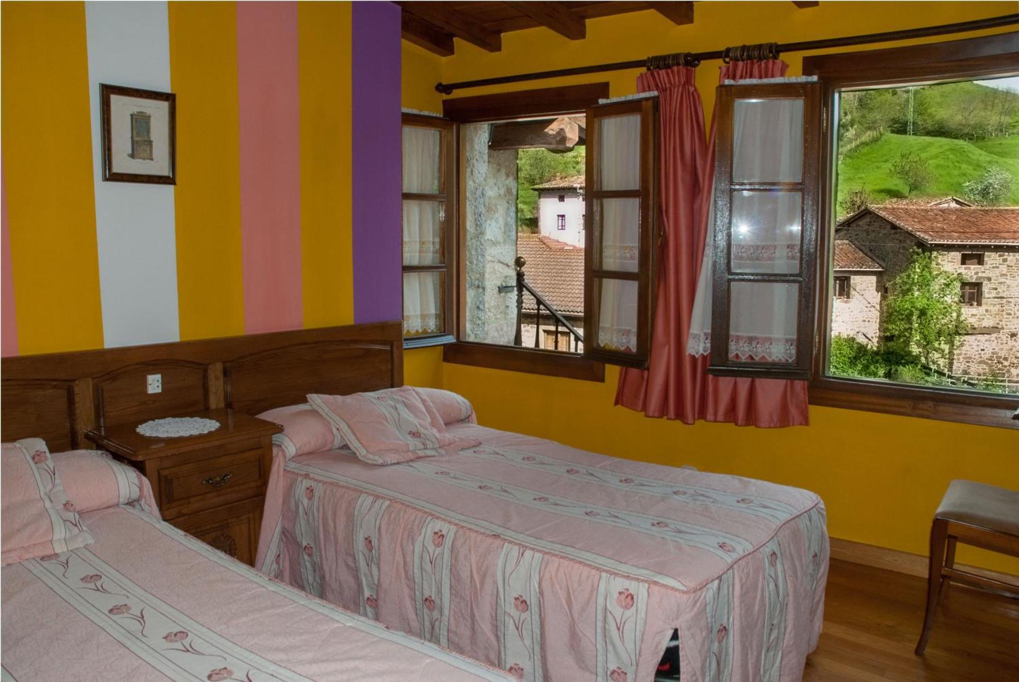 Posada Sobrevilla Espinama Quarto foto