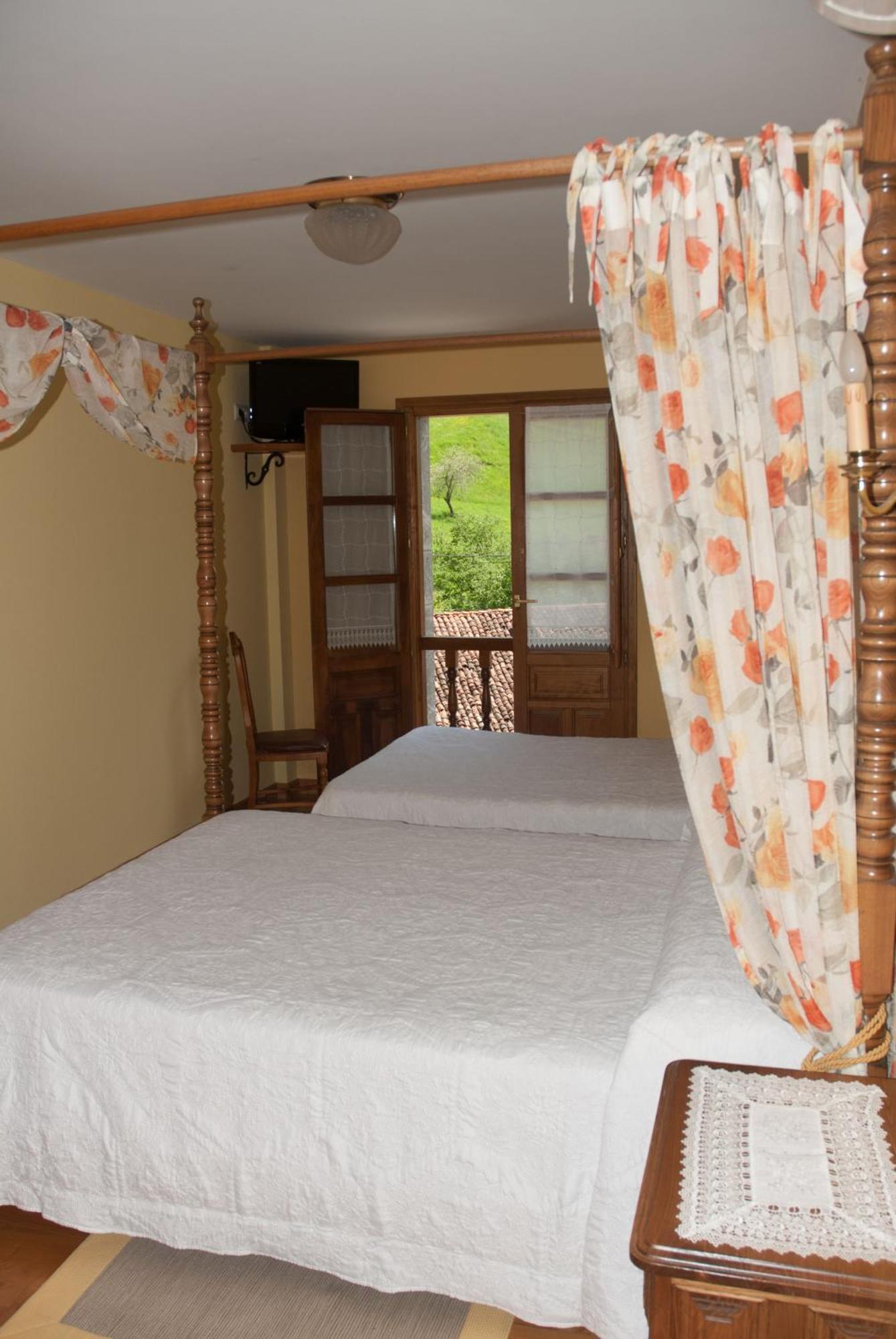 Posada Sobrevilla Espinama Quarto foto