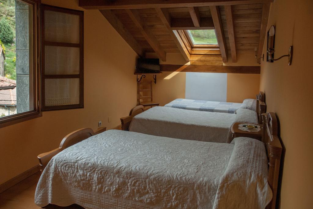 Posada Sobrevilla Espinama Quarto foto