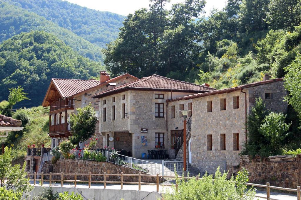Posada Sobrevilla Espinama Exterior foto